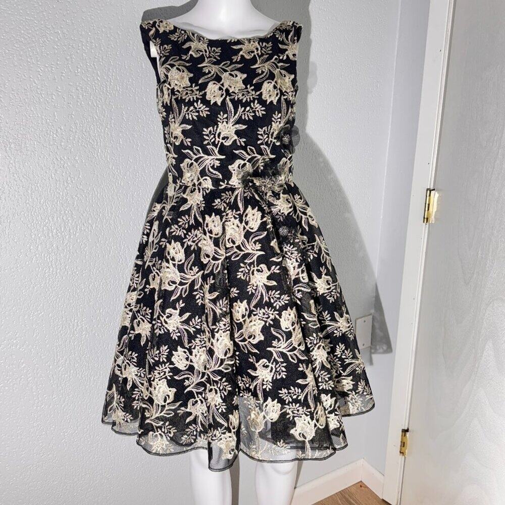 David Charles Gold Label Girls Party Dress – Size 12 YRS